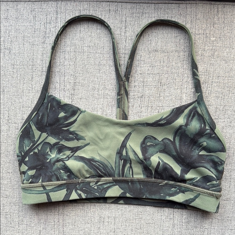 lululemon athletica Sports Bra